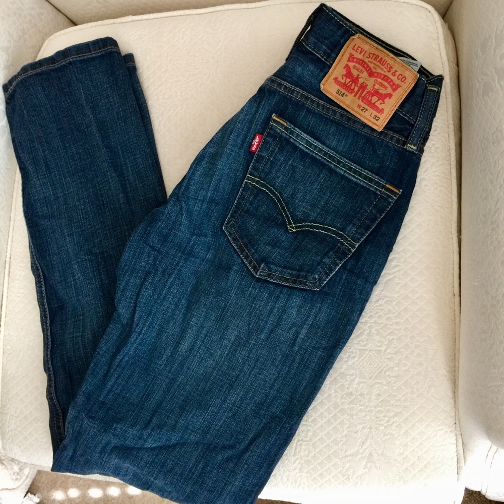 Levi’s 514 size 27x32 never worn.